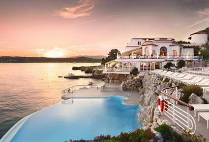 Hotel du Cap-Eden-Roc: فندق الترف على شواطئ الريفييرا